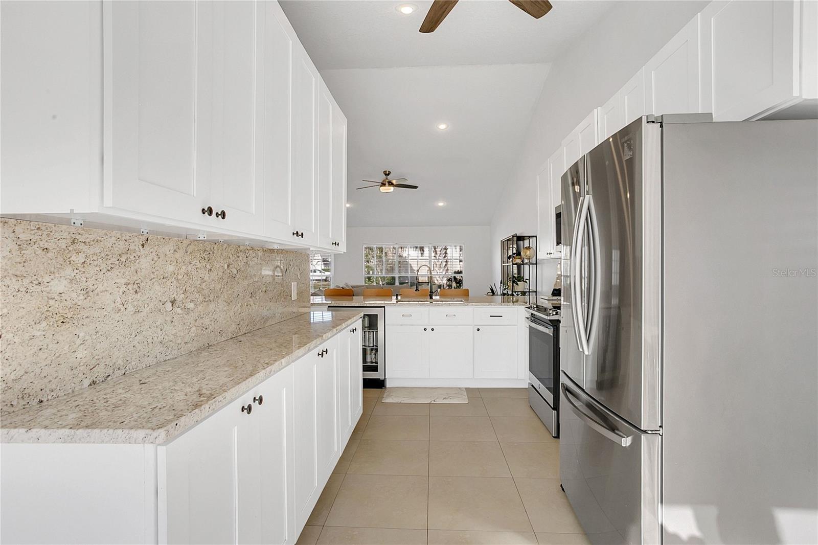 Image 11 of 36 For 964 Charing Cross Circle