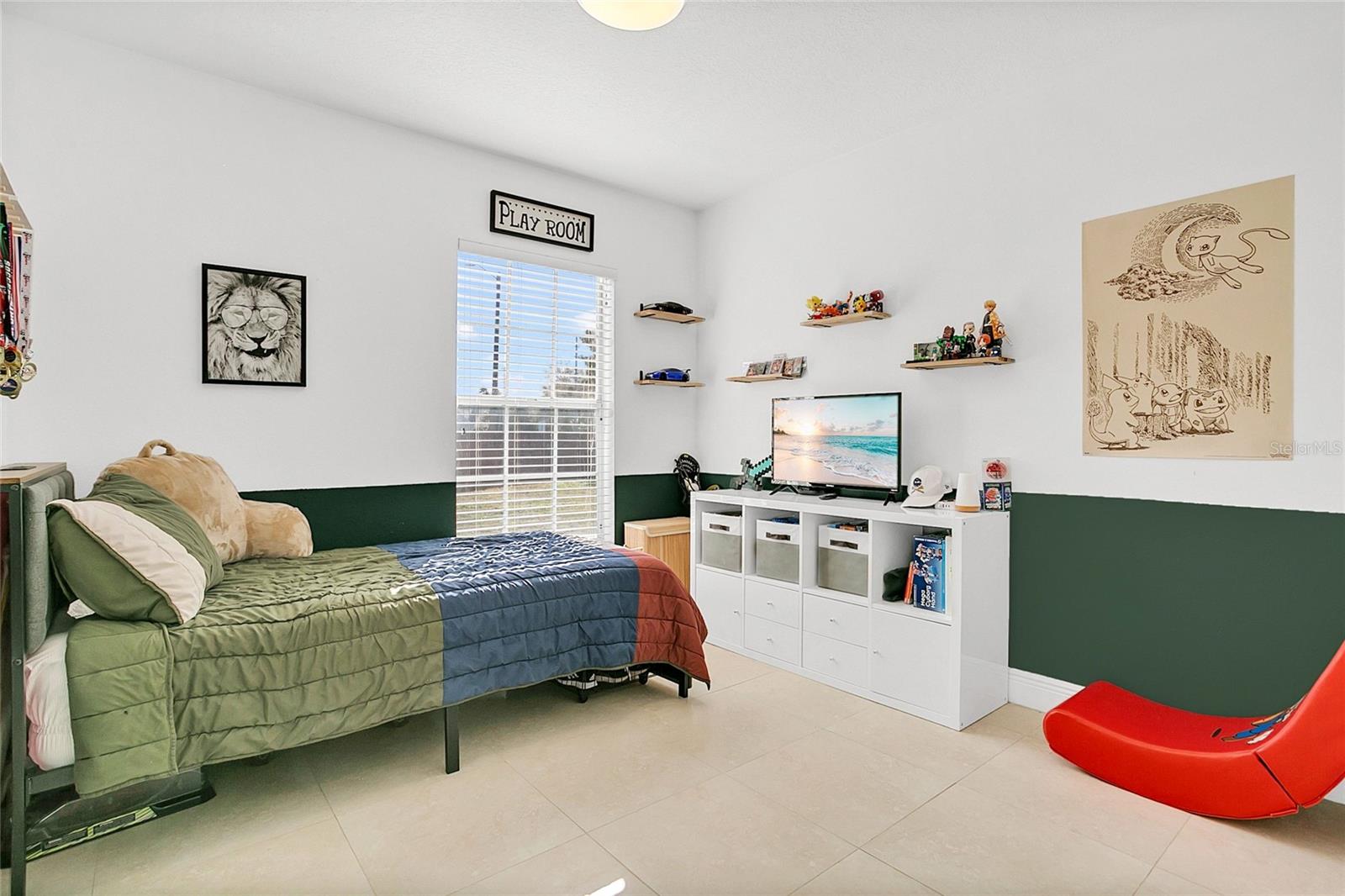 Image 15 of 36 For 964 Charing Cross Circle