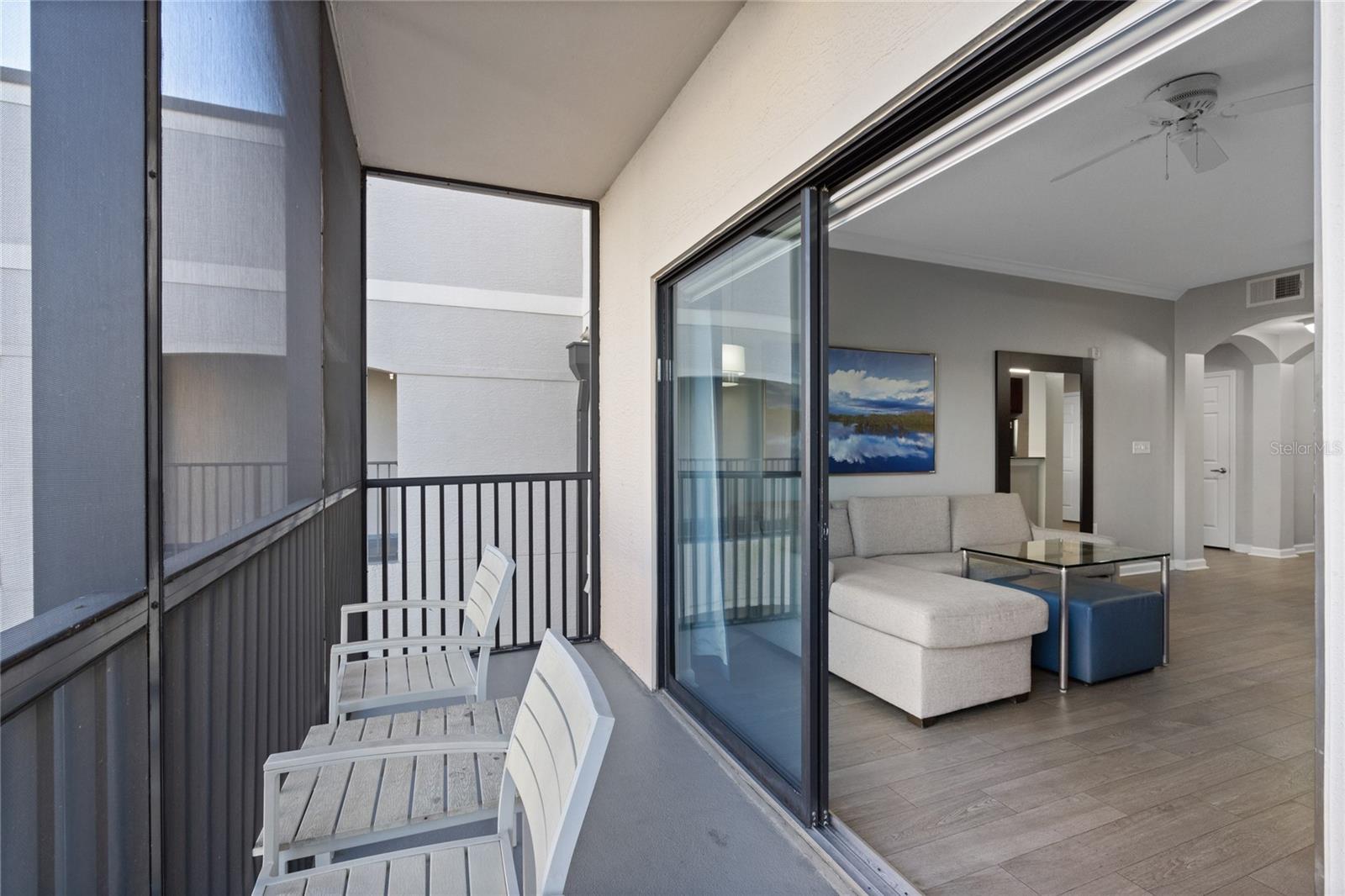 Image 20 of 28 For 14501 Grove Resort Avenue 1727