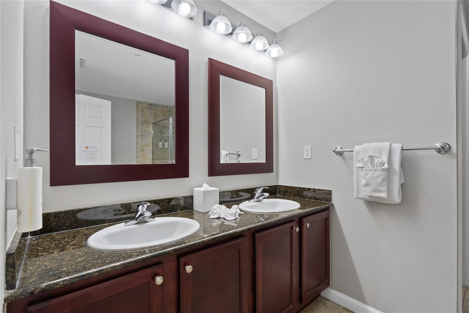 Image 24 of 28 For 14501 Grove Resort Avenue 1727