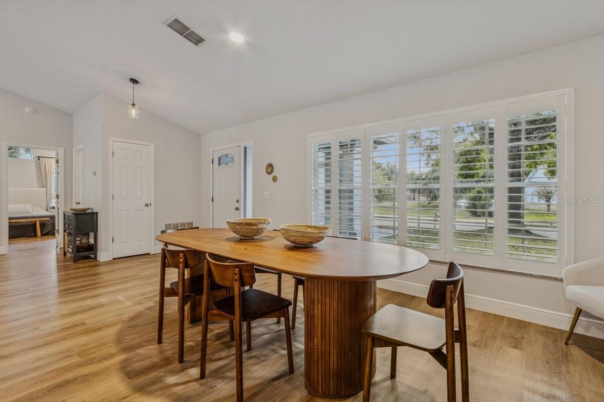 Image 10 of 50 For 1561 Rockwell Heights Drive