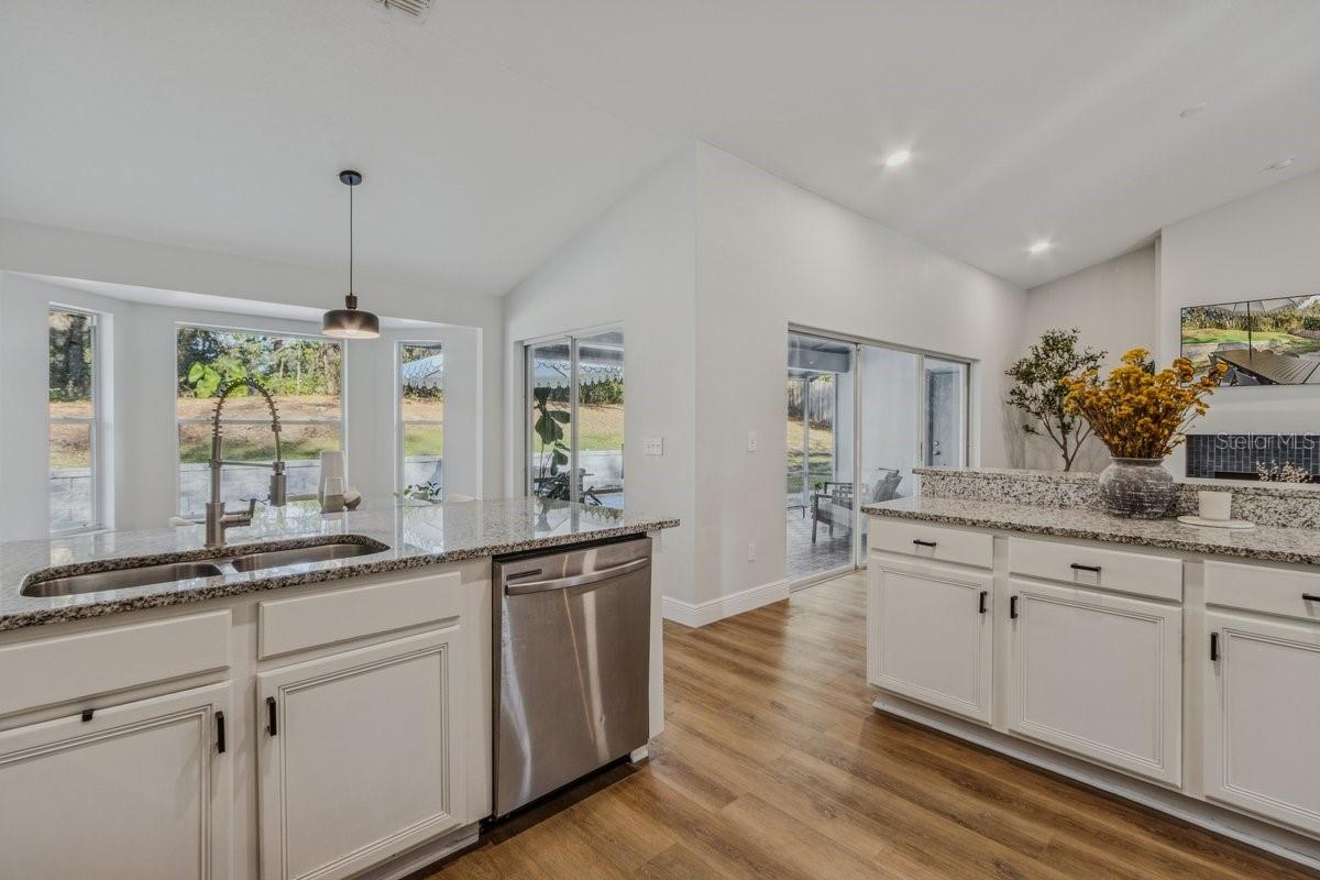 Image 19 of 50 For 1561 Rockwell Heights Drive