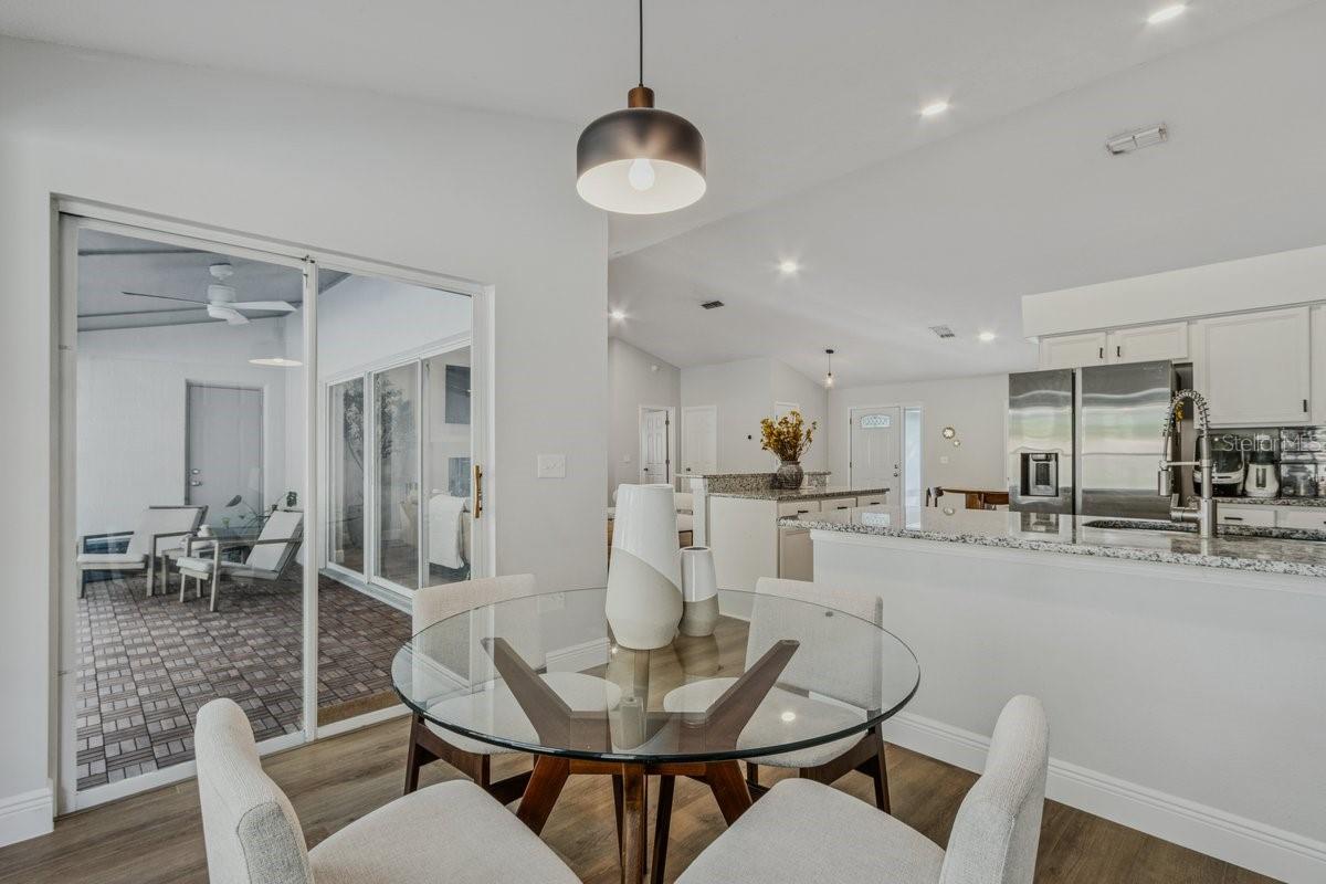 Image 28 of 50 For 1561 Rockwell Heights Drive