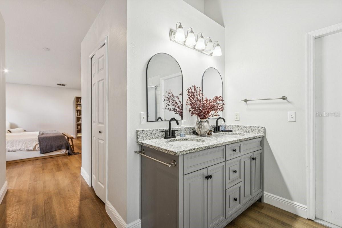 Image 32 of 50 For 1561 Rockwell Heights Drive