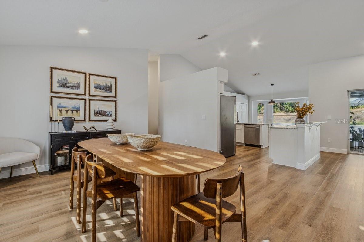 Image 8 of 50 For 1561 Rockwell Heights Drive