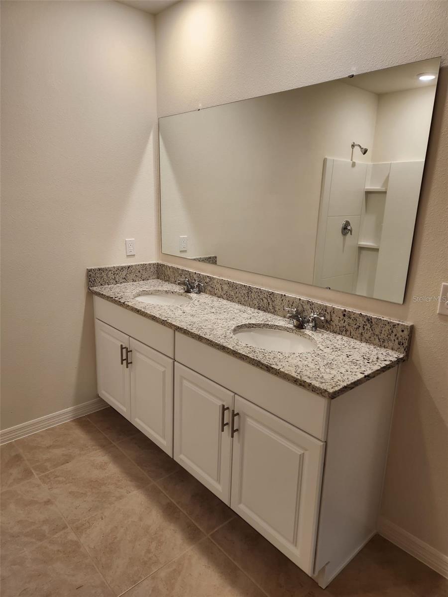 Image 10 of 23 For 505 Lady Irelyn Court