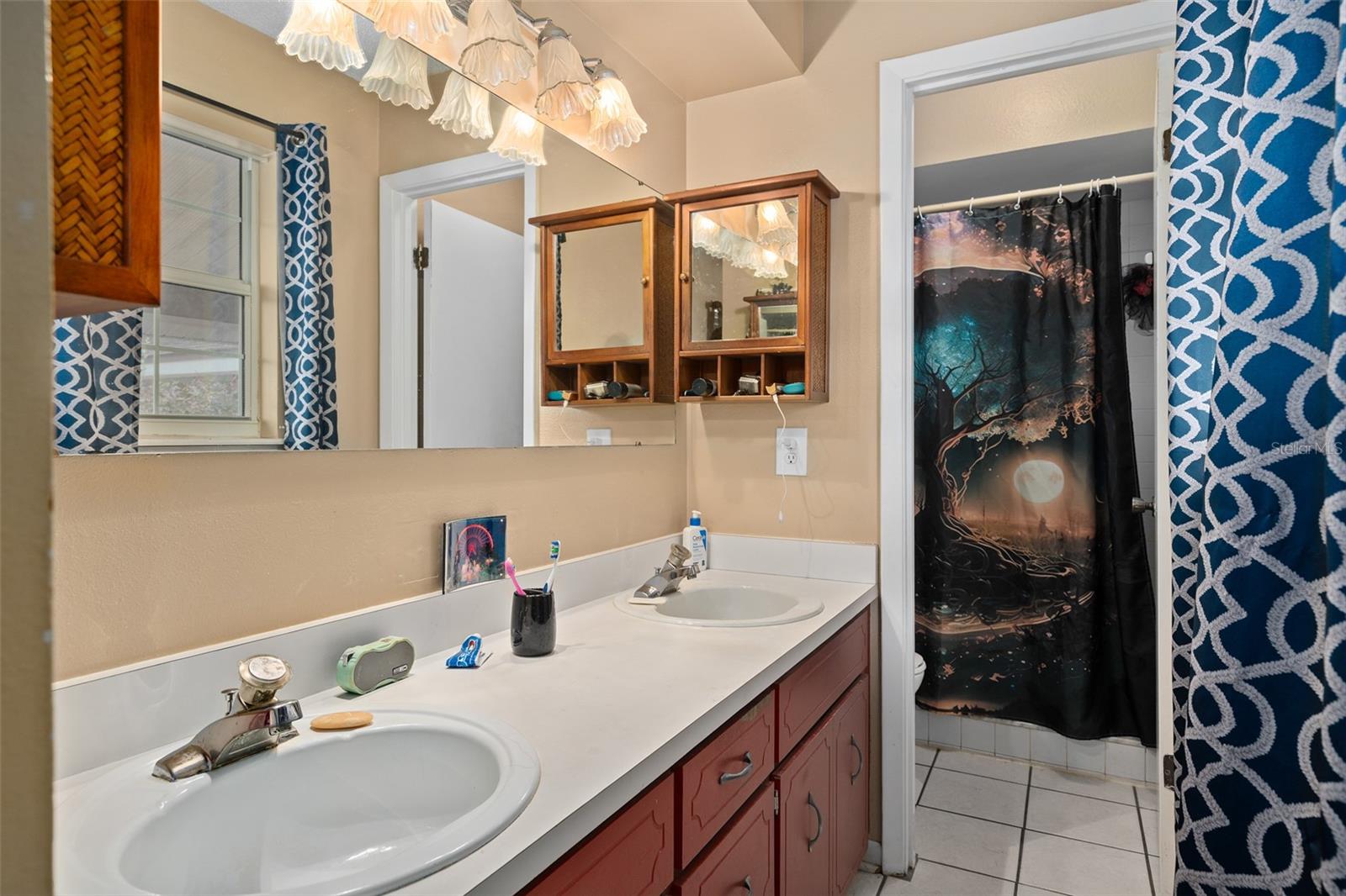 Image 24 of 37 For 1904 9th Street