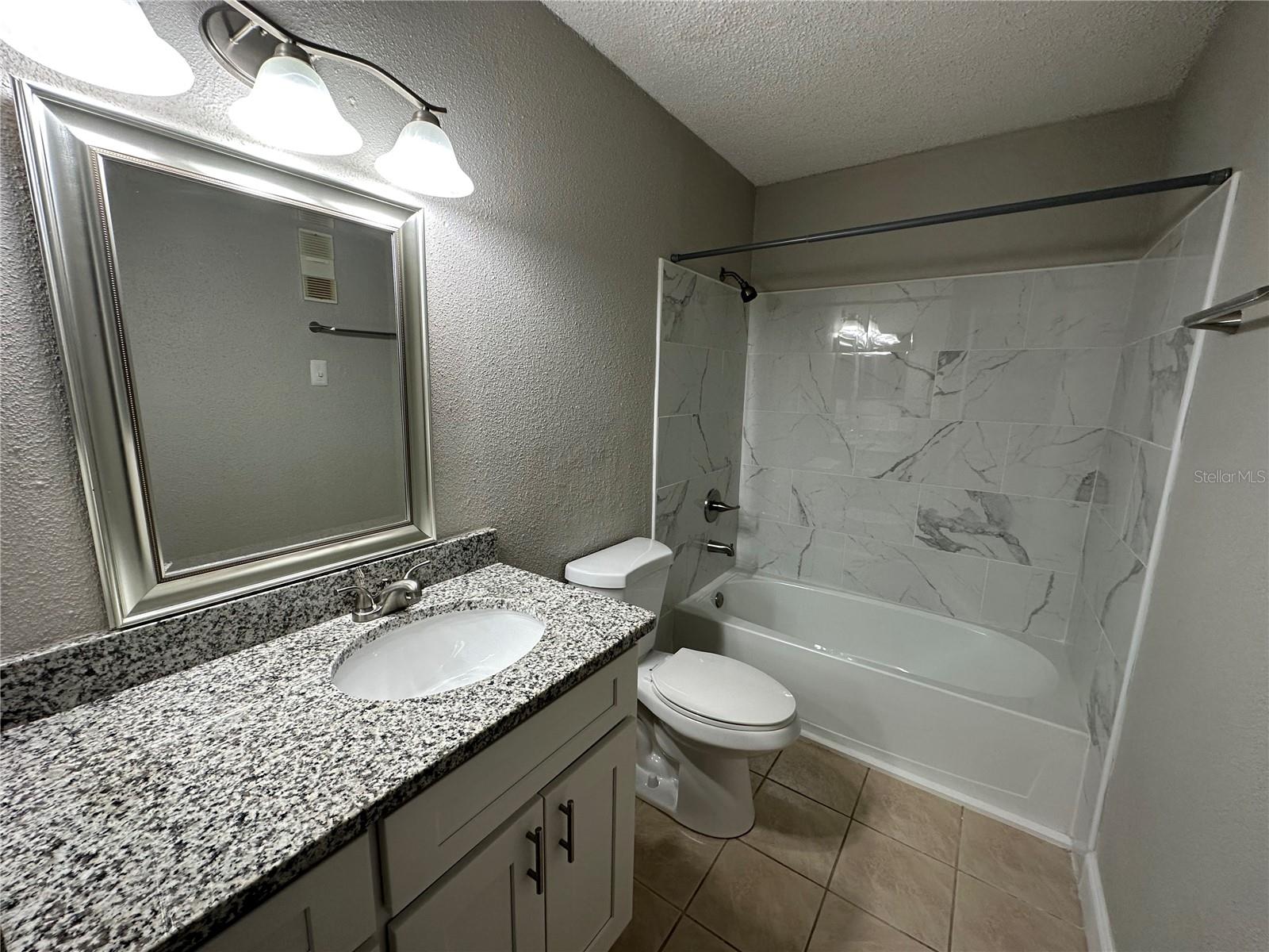 Image 10 of 24 For 3716 Idlebrook Circle 110