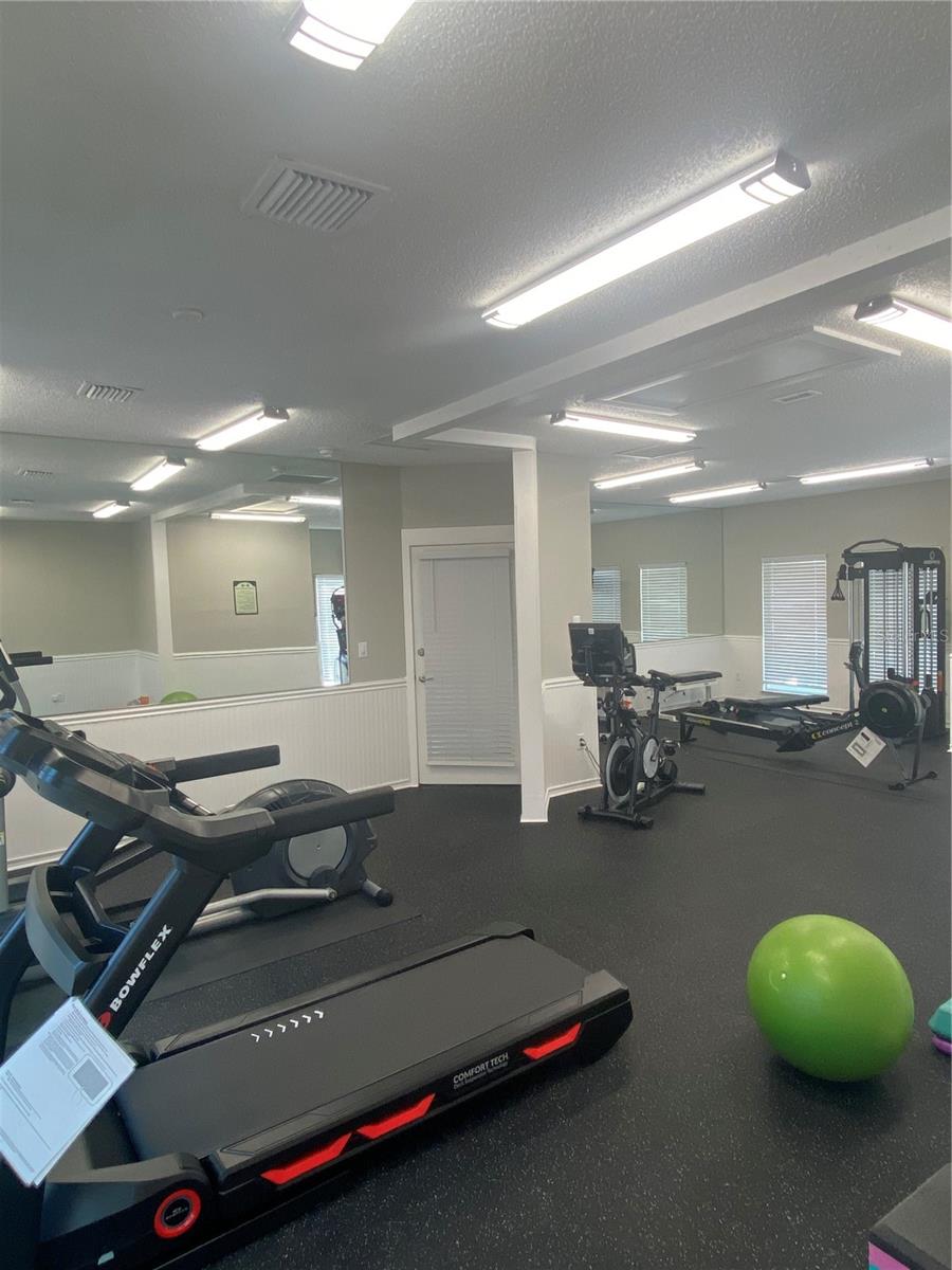 Image 22 of 24 For 3716 Idlebrook Circle 110