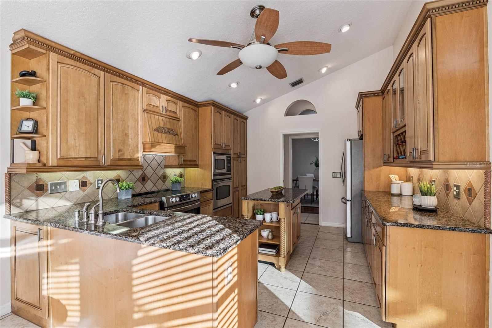 Image 16 of 59 For 1816 Seneca Boulevard