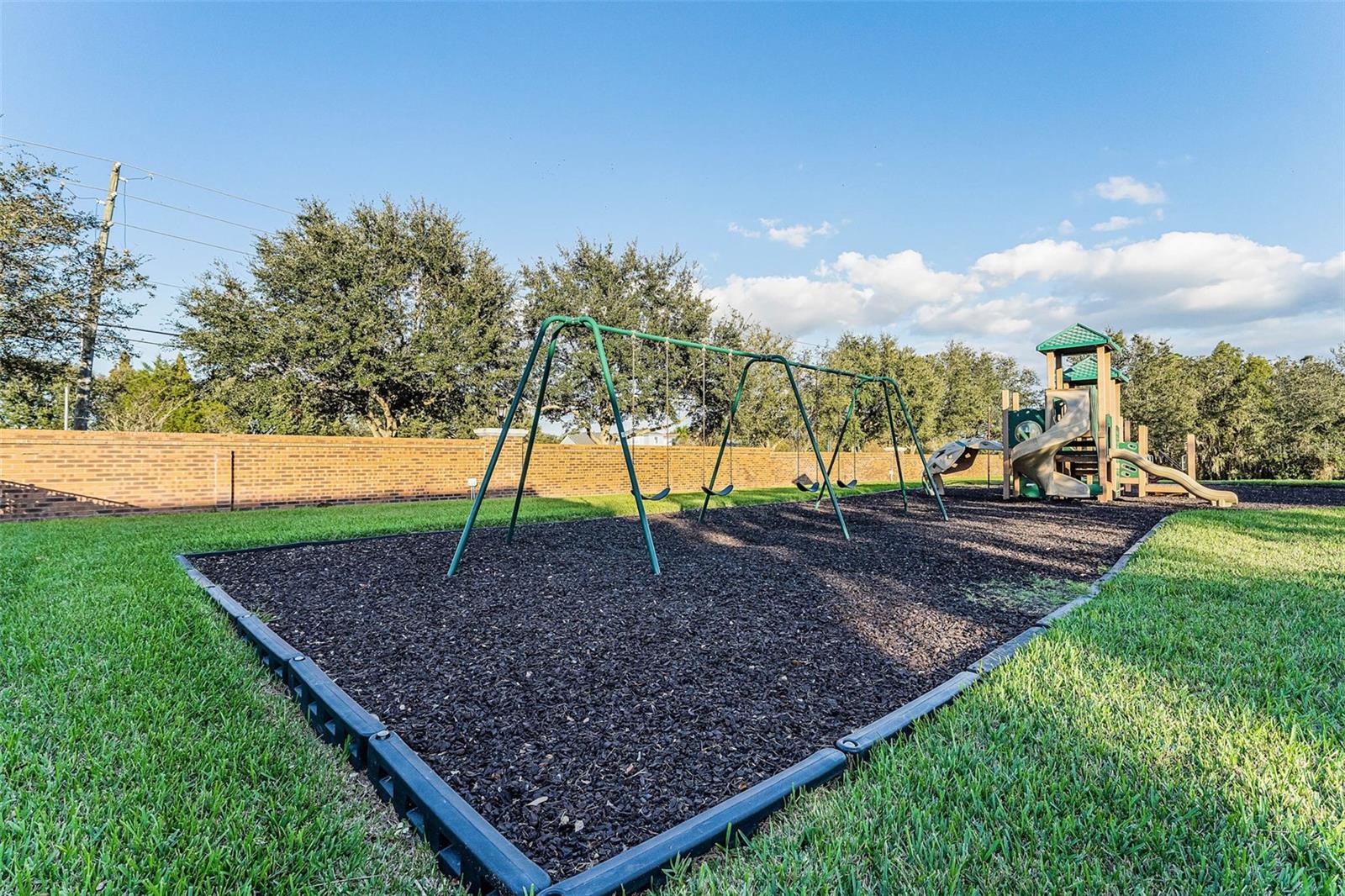 Image 25 of 31 For 8613 Leeland Archer Boulevard