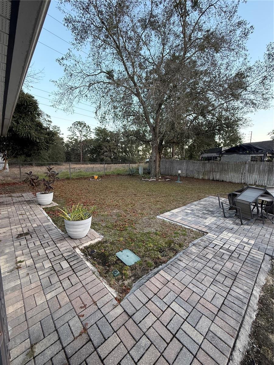 Image 3 of 21 For 7702 Legacy Lane