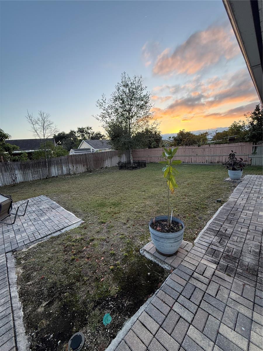 Image 4 of 21 For 7702 Legacy Lane