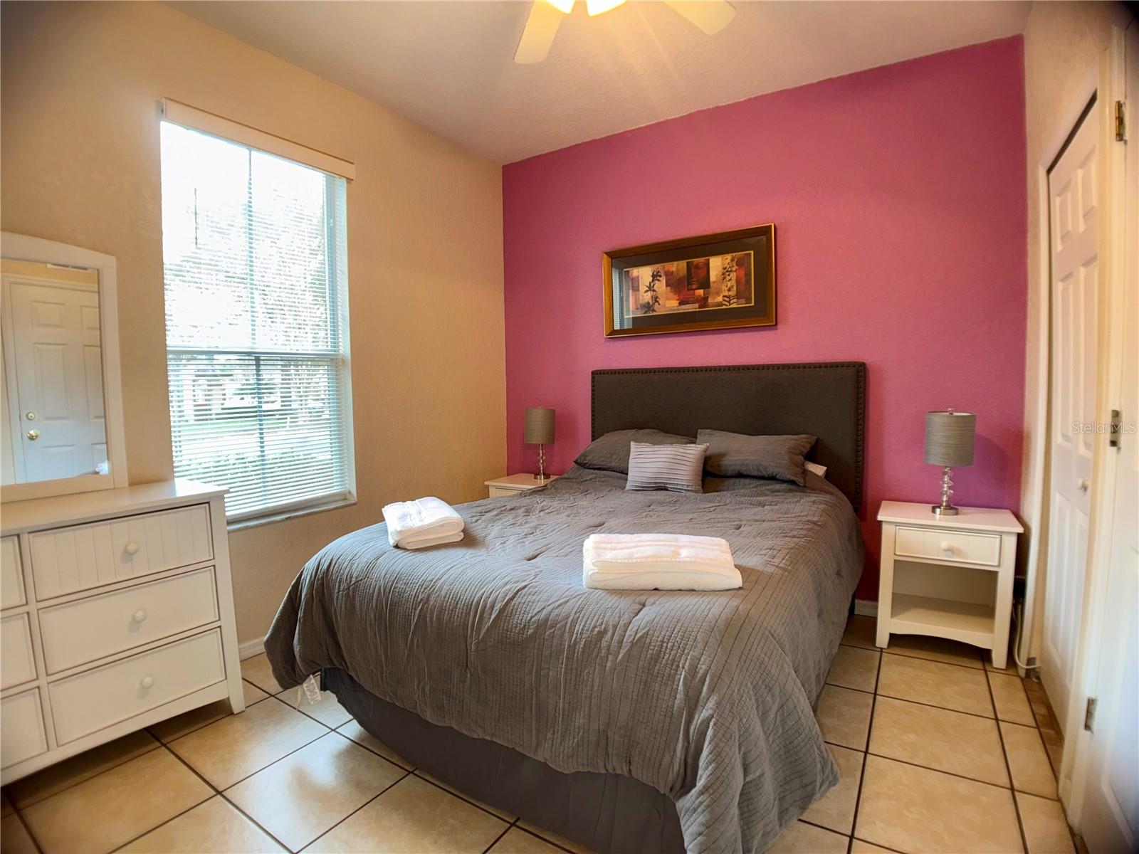 Image 12 of 57 For 416 Palermo Street