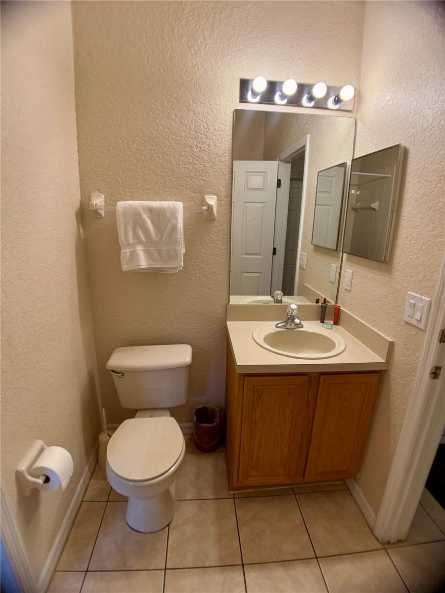 Image 17 of 57 For 416 Palermo Street