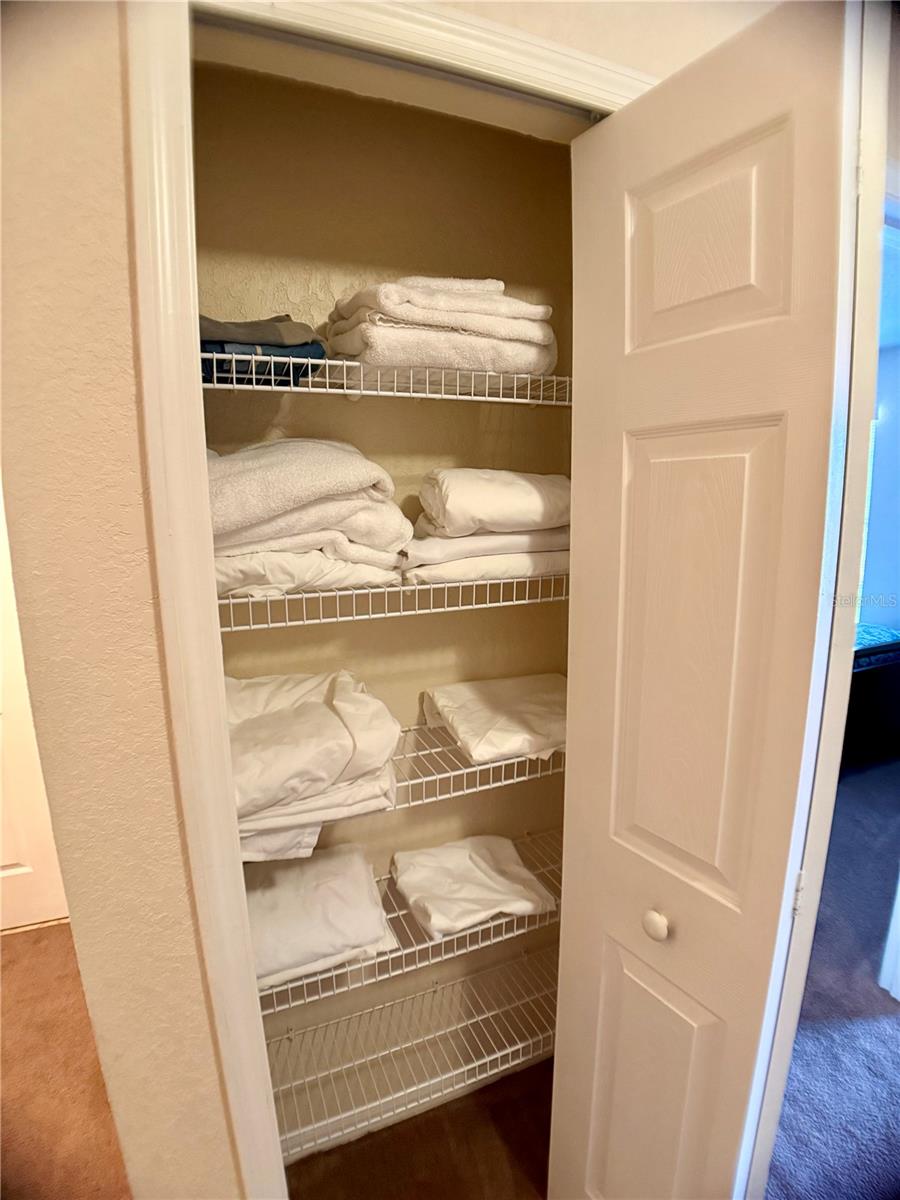 Image 24 of 57 For 416 Palermo Street