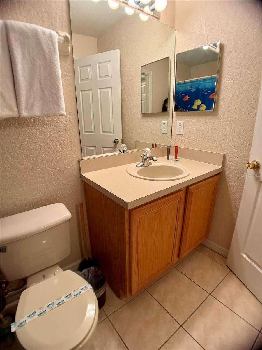 Image 26 of 57 For 416 Palermo Street