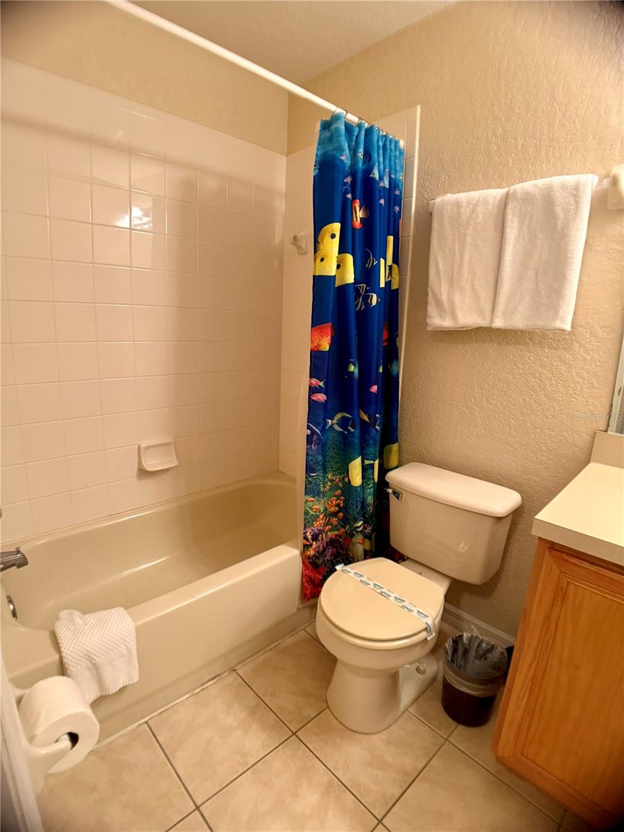 Image 27 of 57 For 416 Palermo Street