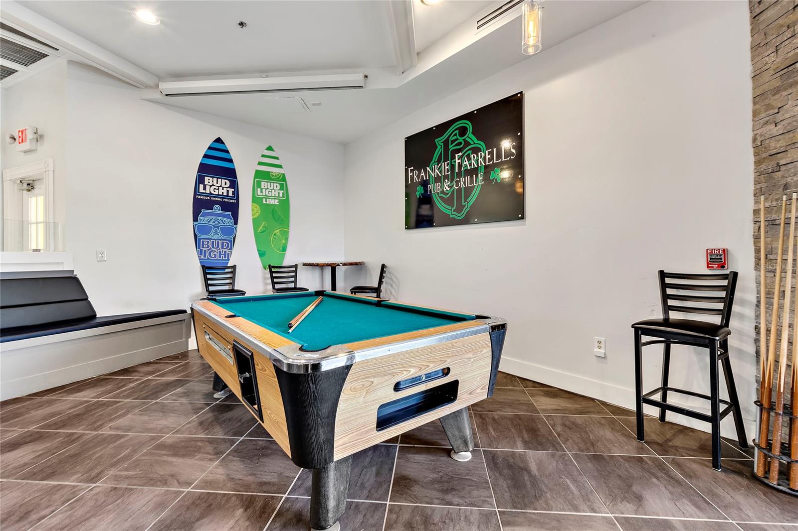 Image 52 of 57 For 416 Palermo Street