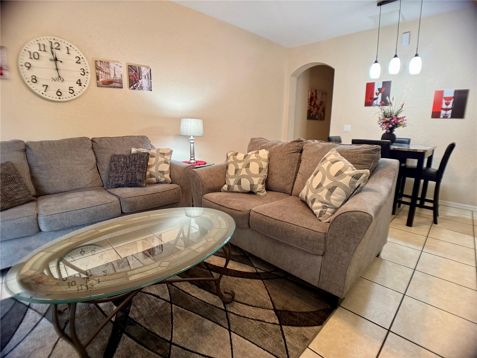 Image 6 of 57 For 416 Palermo Street