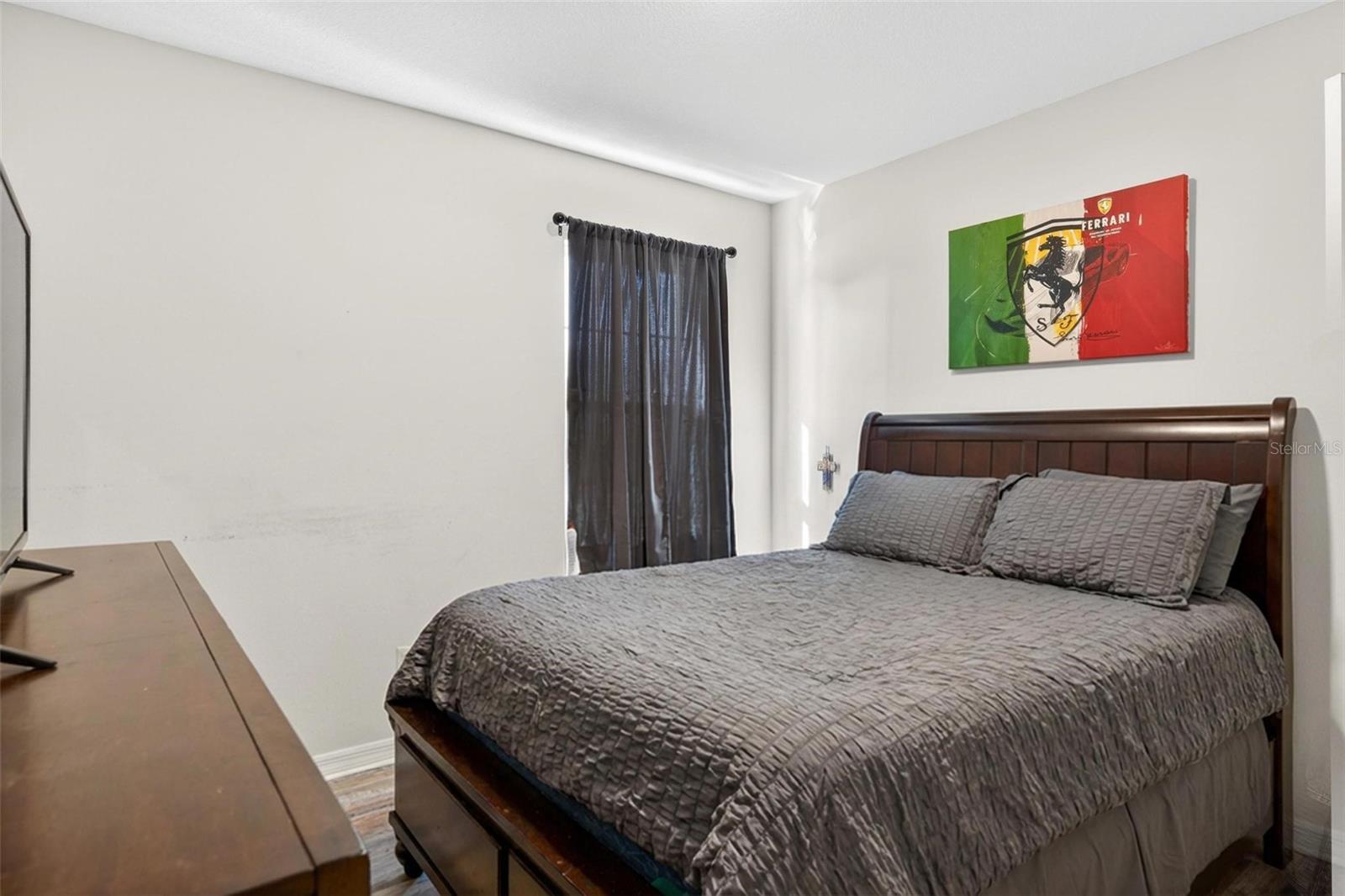 Image 26 of 44 For 947 Serchio Street