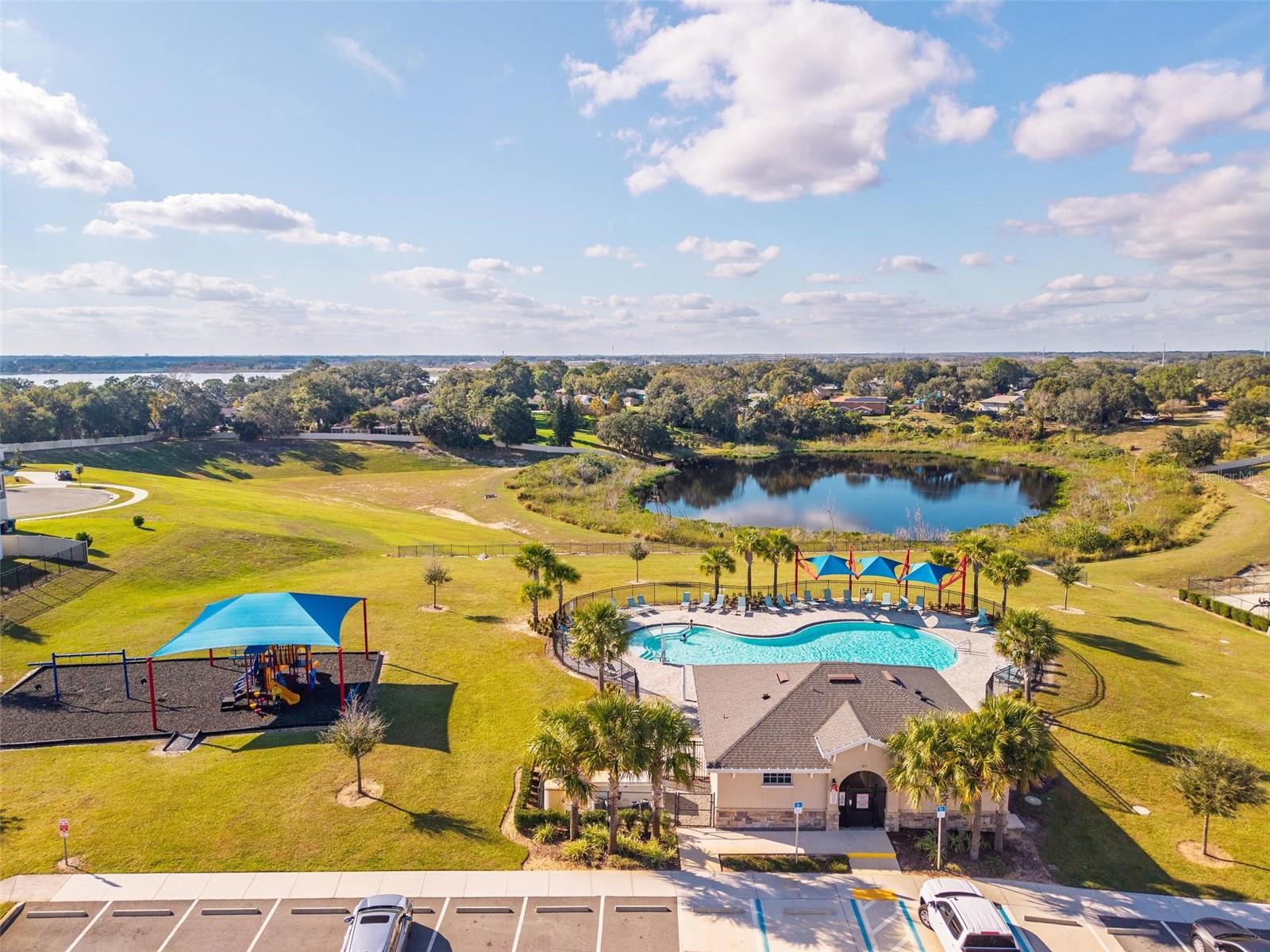 Image 39 of 44 For 947 Serchio Street