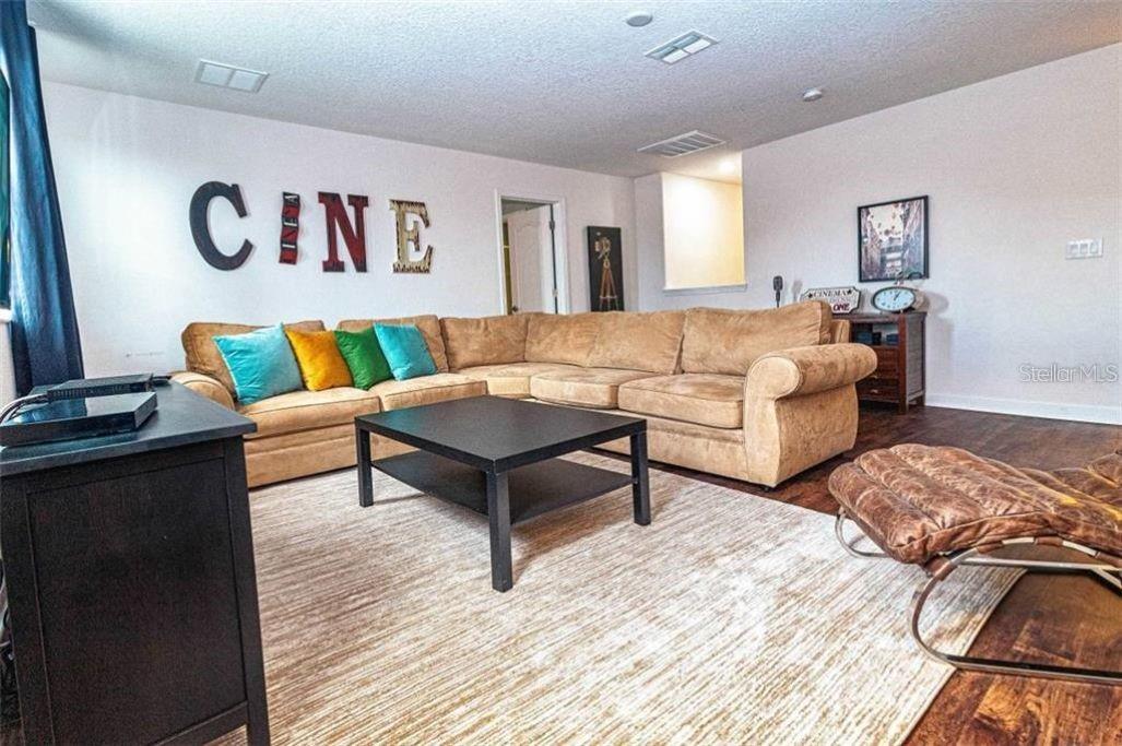 Image 13 of 54 For 1427 Thunderbird Road