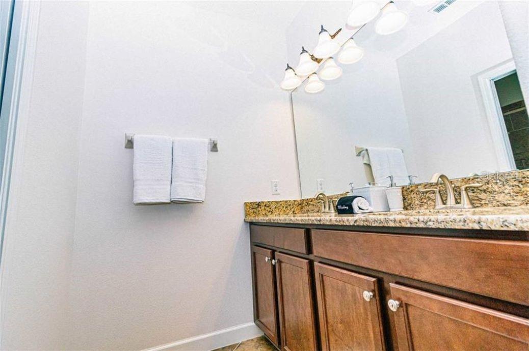 Image 30 of 54 For 1427 Thunderbird Road