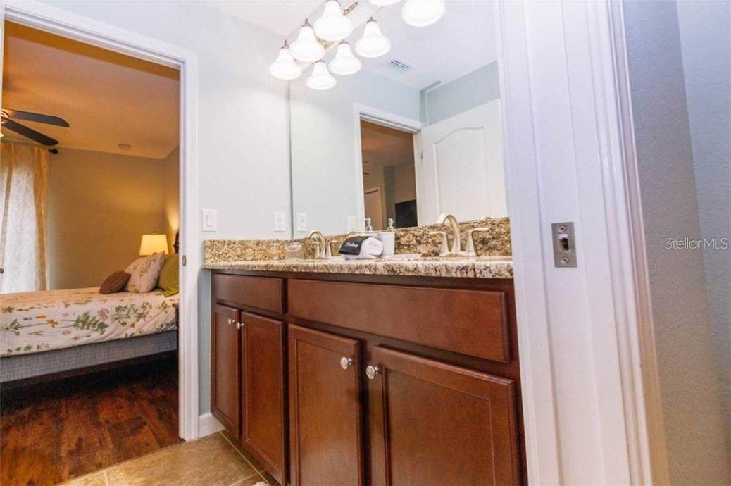 Image 32 of 54 For 1427 Thunderbird Road