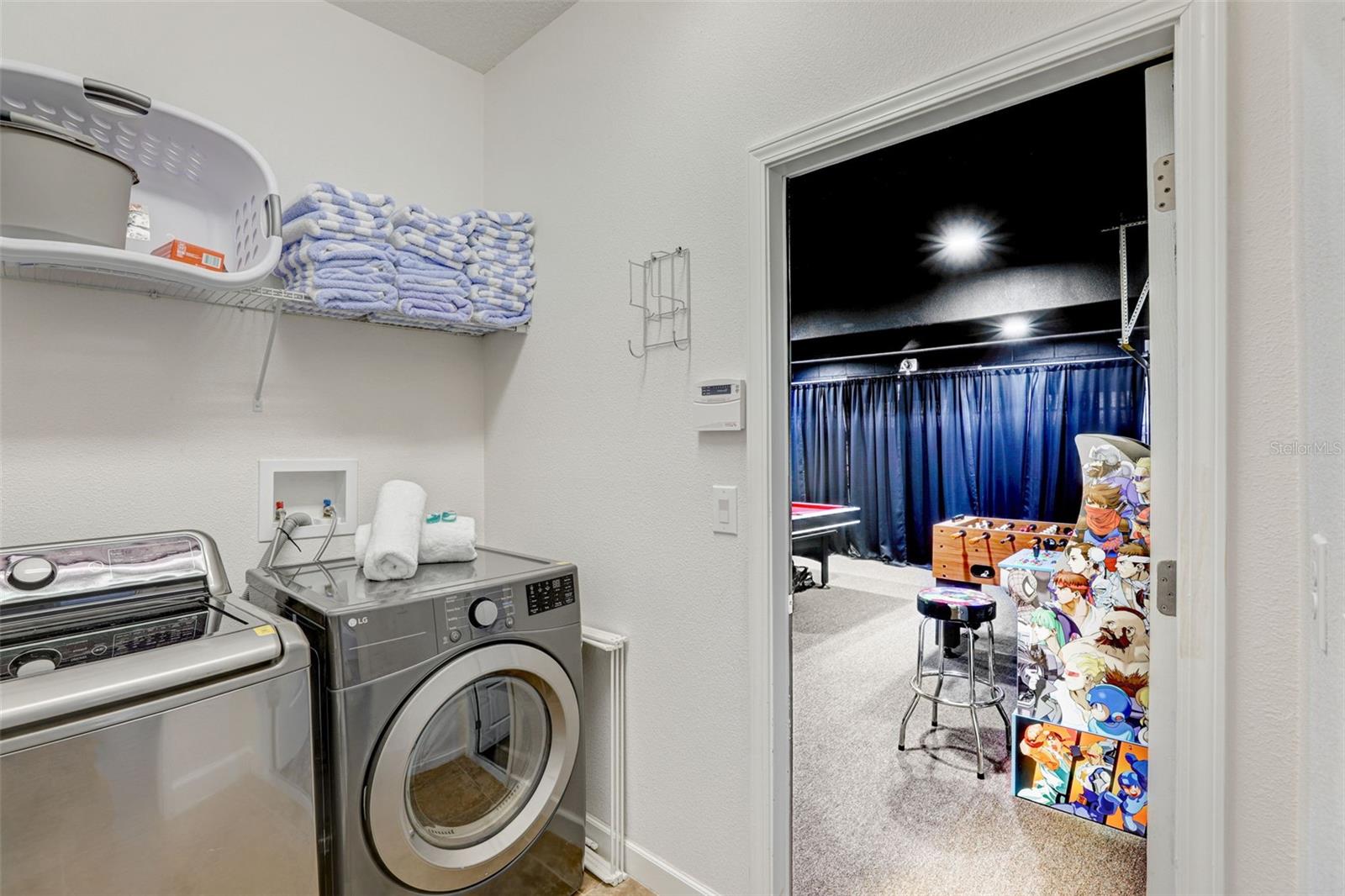 Image 52 of 54 For 1427 Thunderbird Road