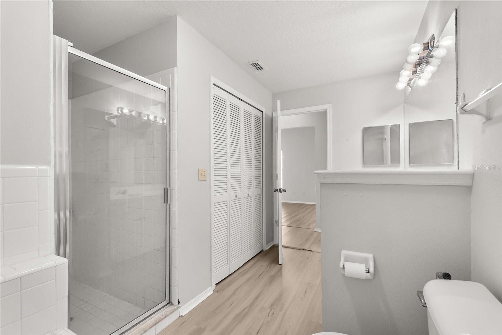 Image 16 of 34 For 2612 Brookshire Court