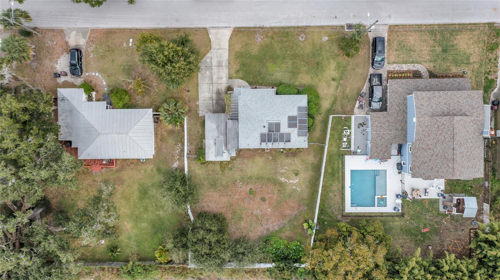 Image 23 of 23 For 1124 Edgewater Court