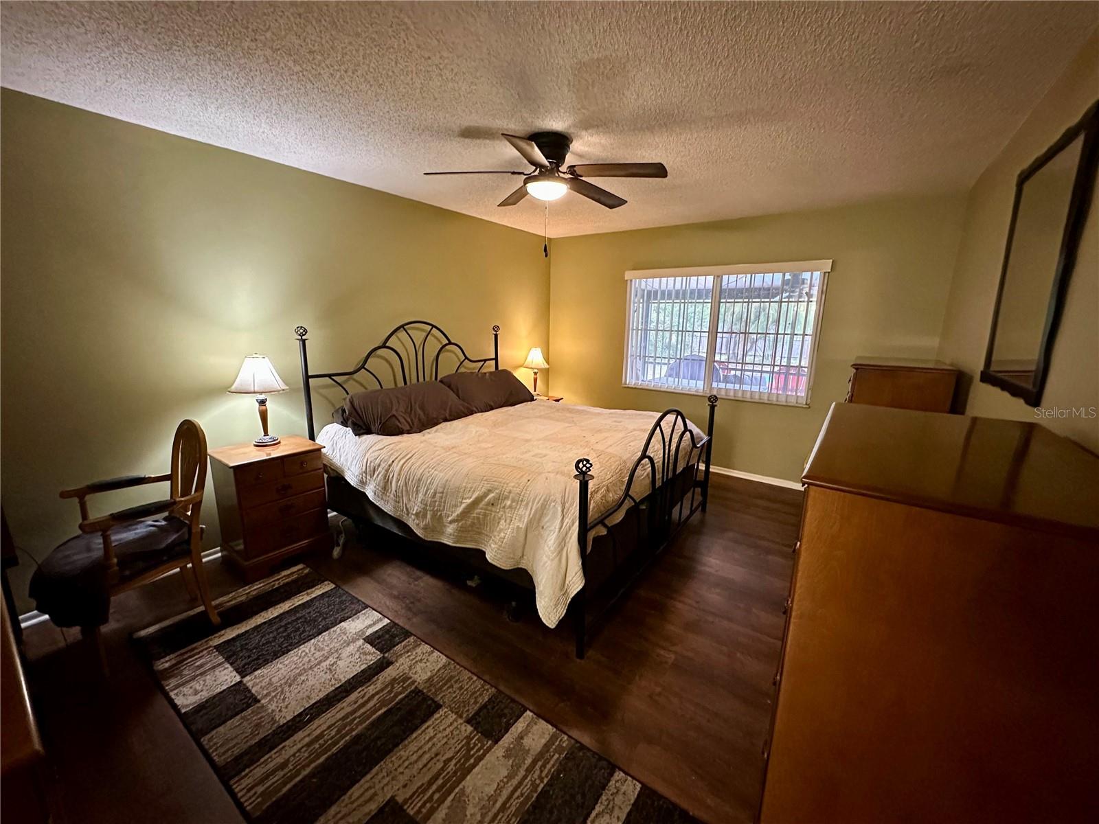 Image 14 of 37 For 120 Colyer Drive