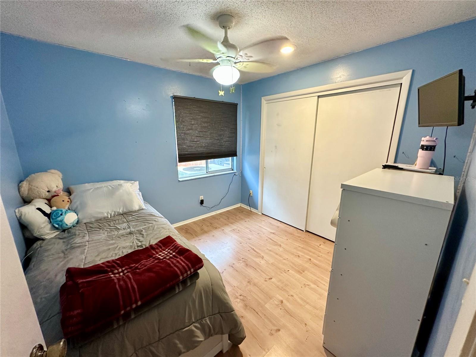 Image 21 of 37 For 120 Colyer Drive