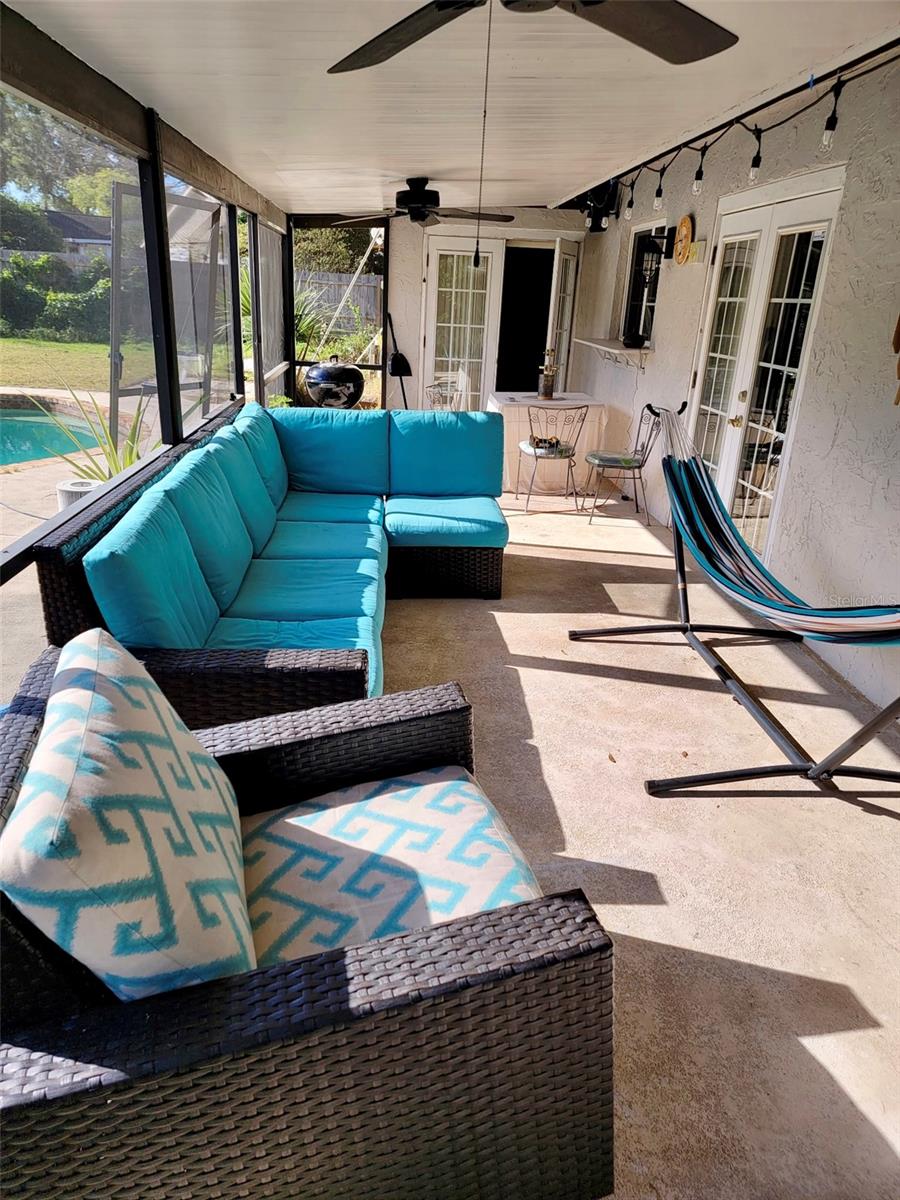 Image 24 of 37 For 120 Colyer Drive