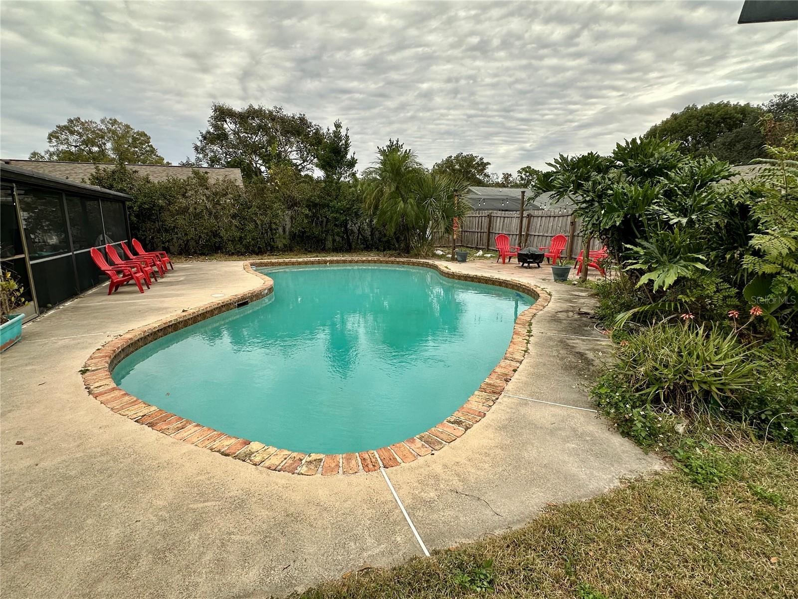 Image 29 of 37 For 120 Colyer Drive