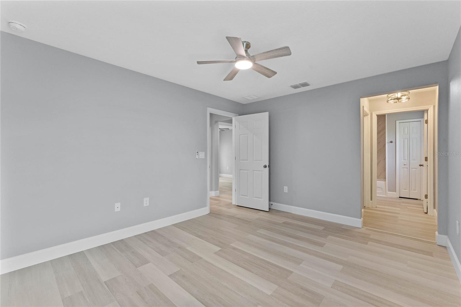 Image 12 of 16 For 2930 Alatka Lane A