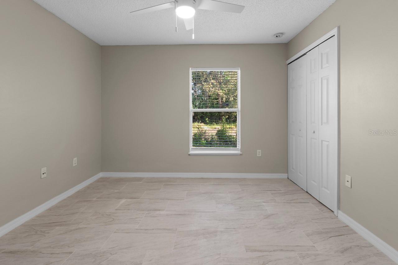 Image 15 of 40 For 1699 Walker Street Se