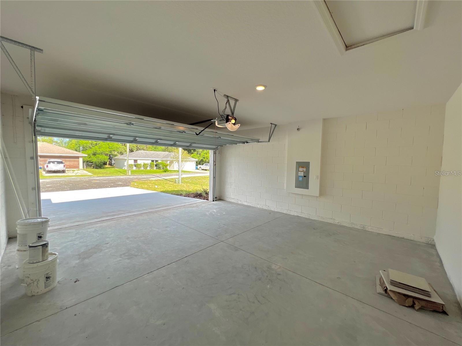 Image 24 of 27 For 560 Walnut Avenue