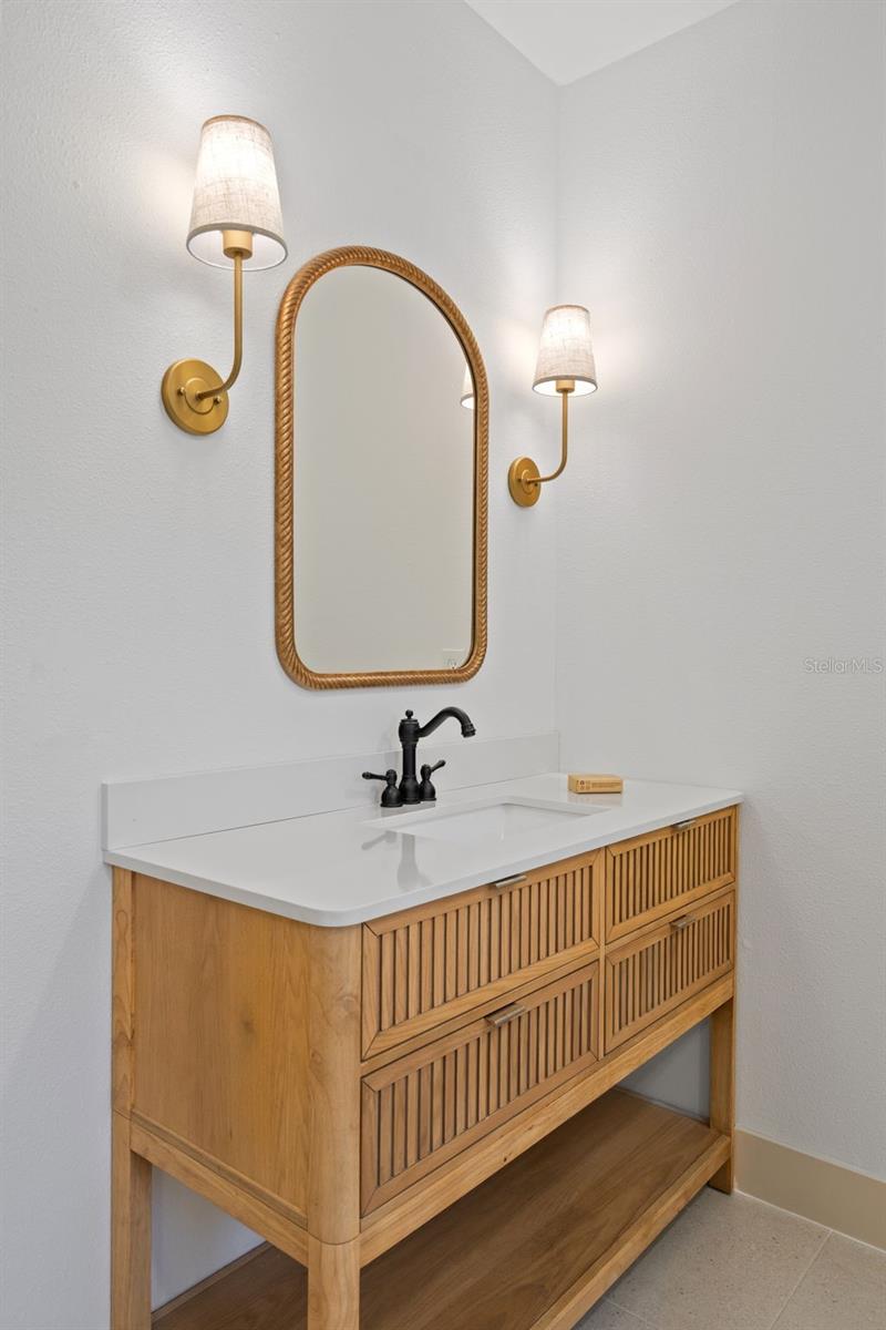 Image 16 of 37 For 6058 Jamestown Park Ge