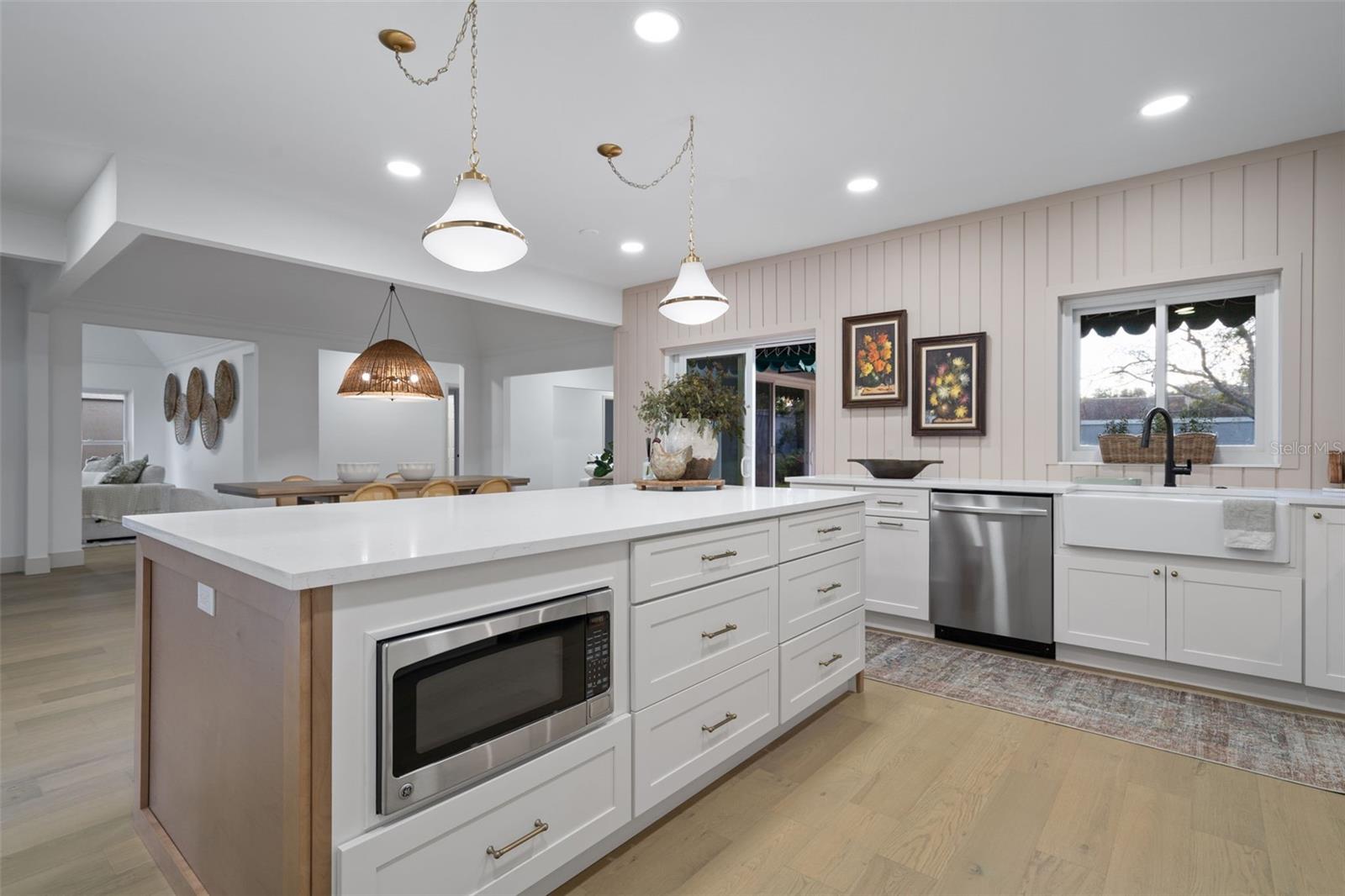 Image 20 of 37 For 6058 Jamestown Park Ge