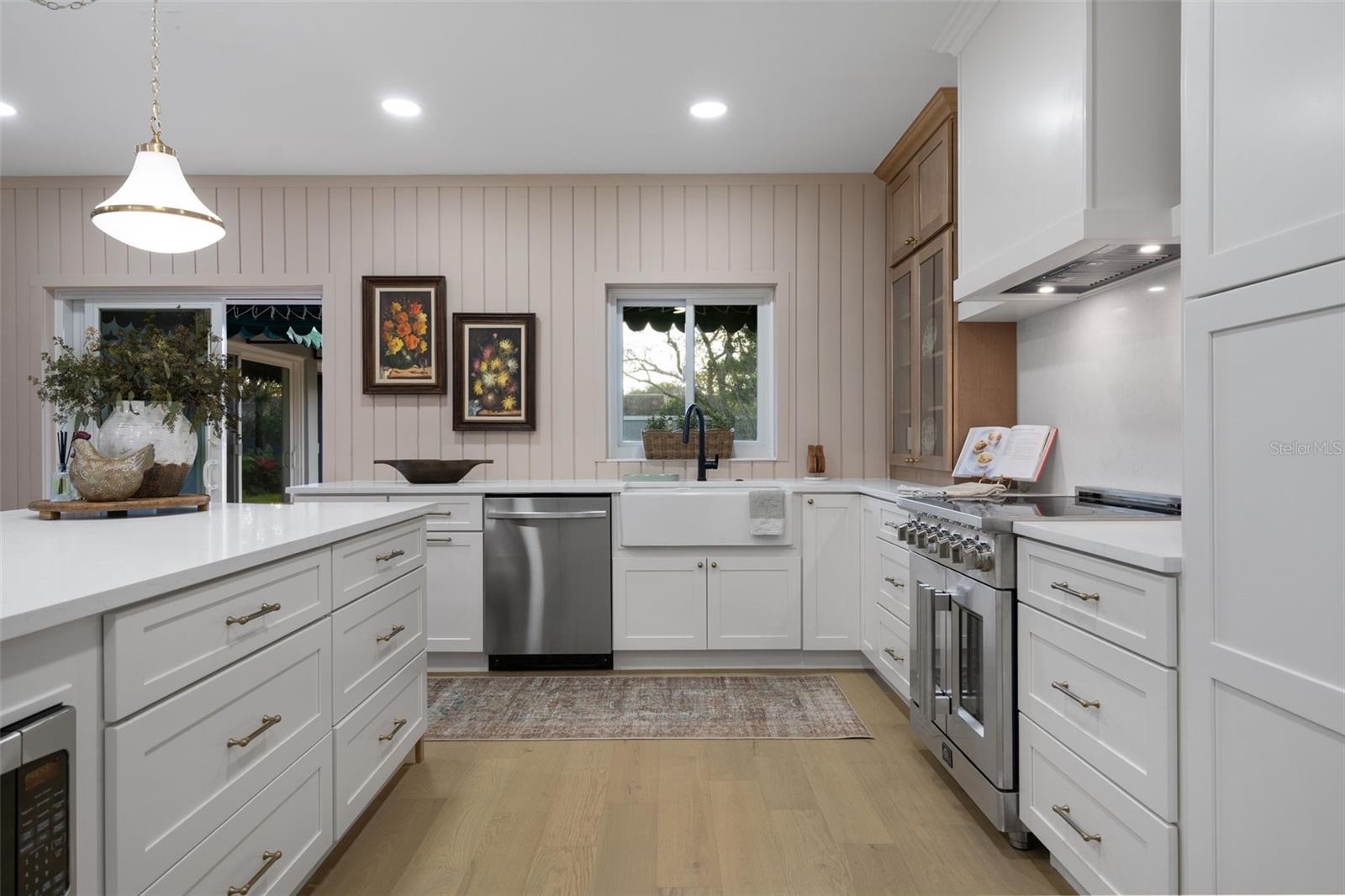 Image 21 of 37 For 6058 Jamestown Park Ge