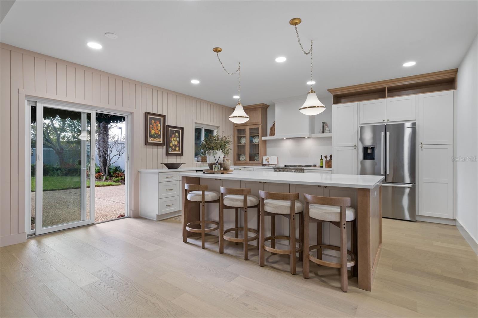 Image 22 of 37 For 6058 Jamestown Park Ge