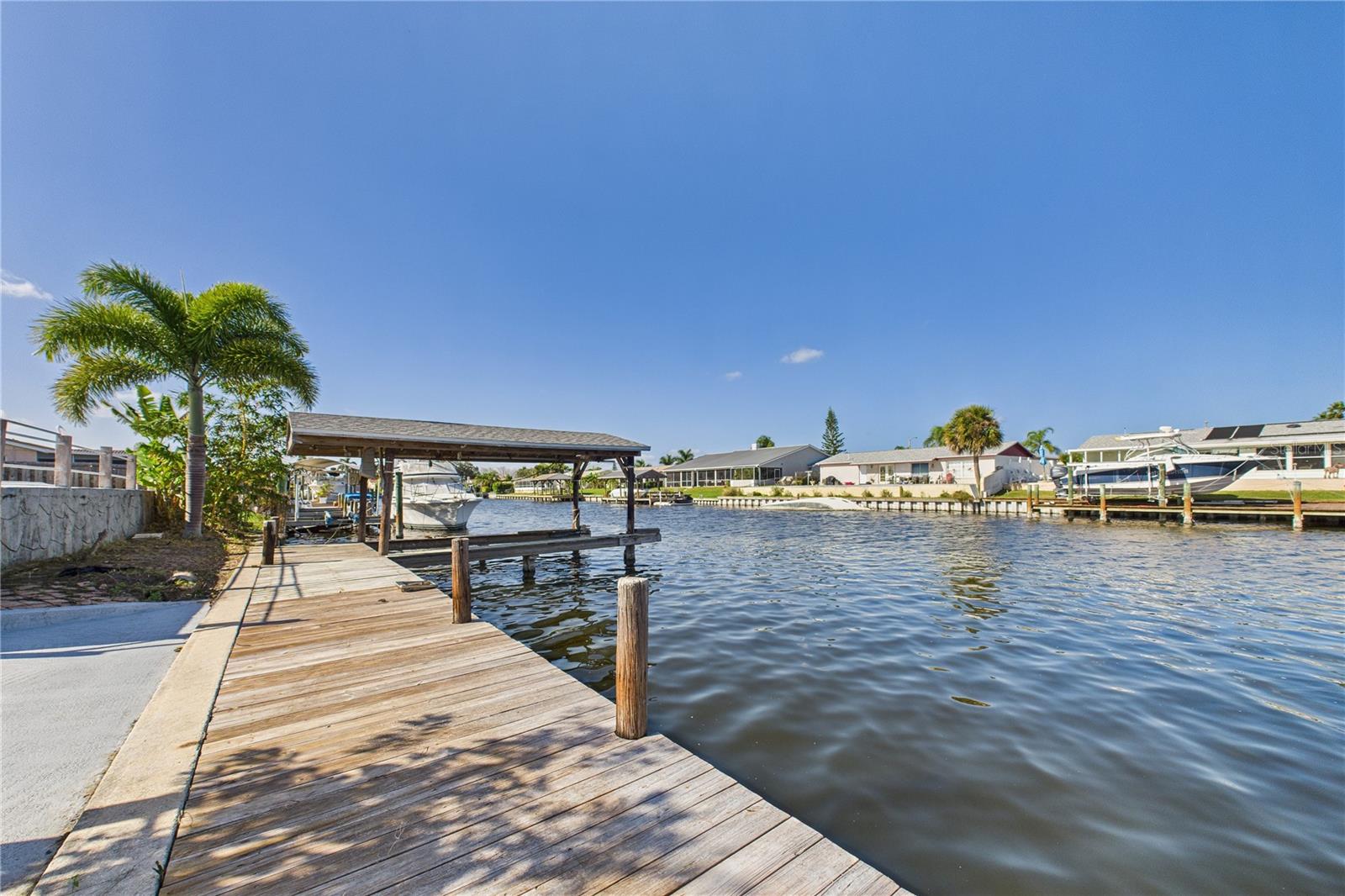 Image 39 of 71 For 470 Sundoro Court