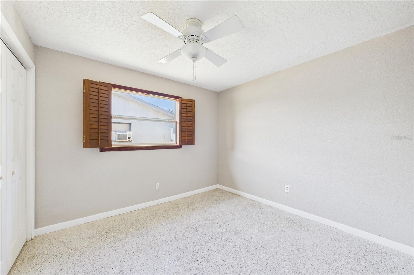 Image 56 of 71 For 470 Sundoro Court