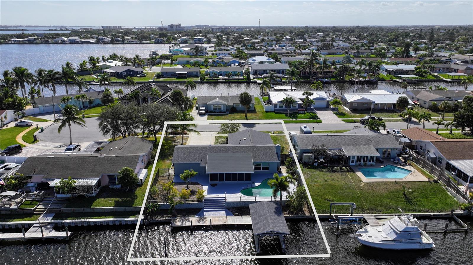 Image 61 of 71 For 470 Sundoro Court