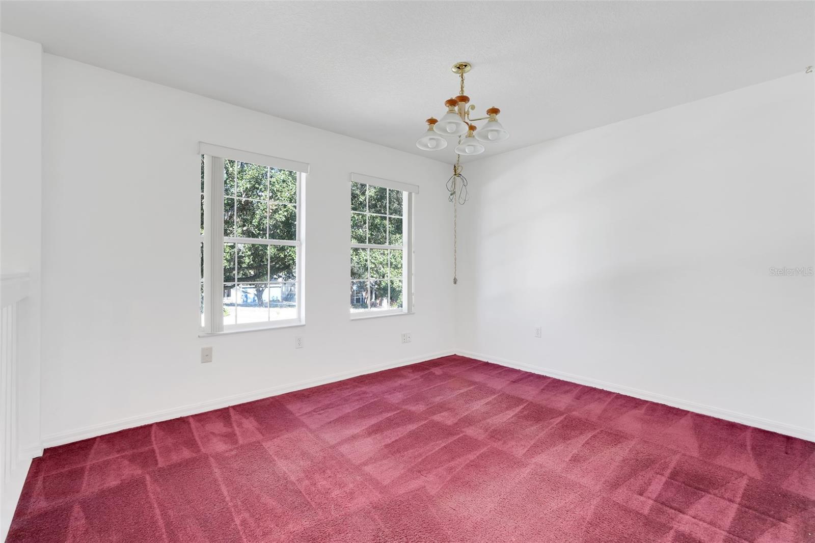 Image 20 of 44 For 1033 Woodflower Way