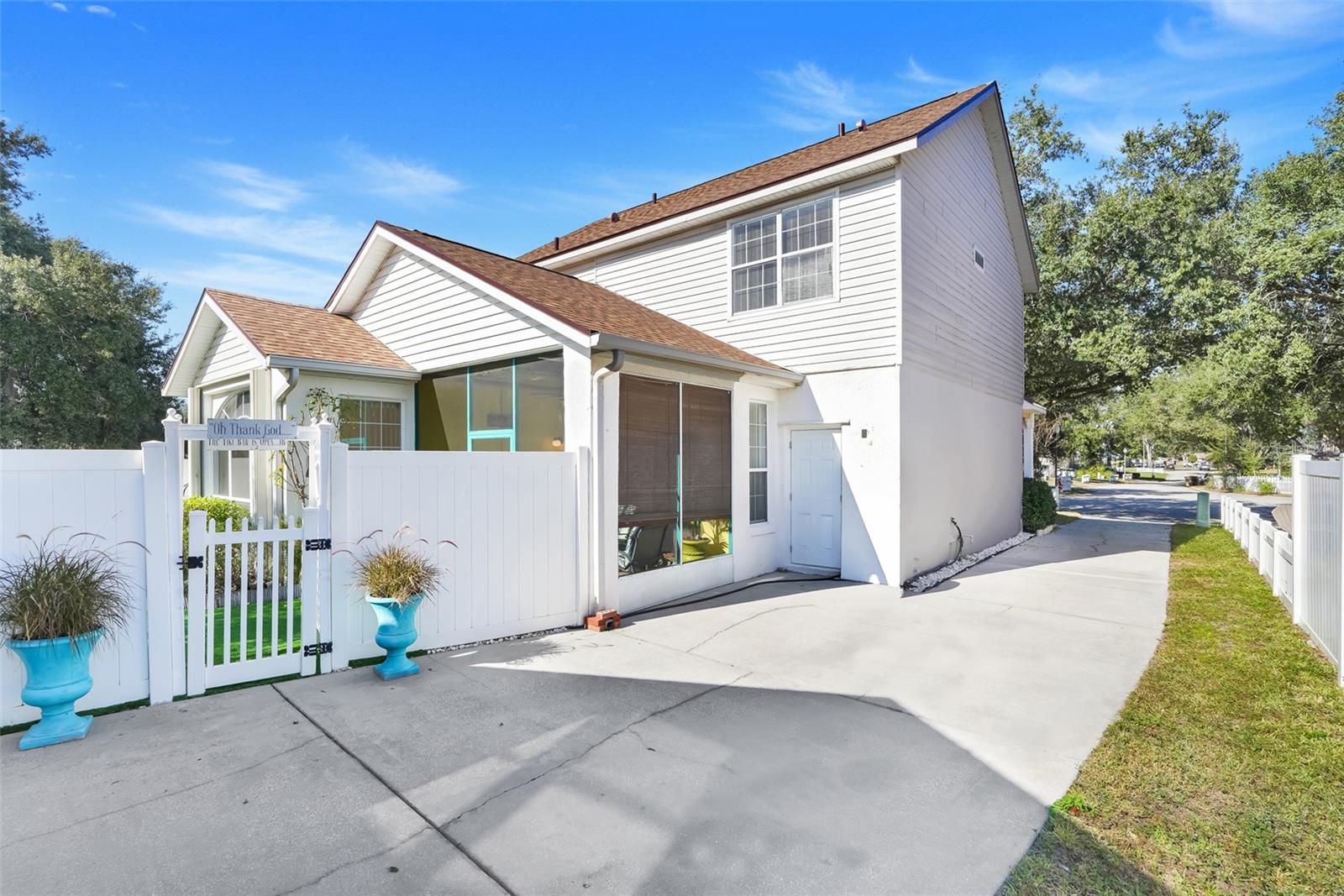 Image 38 of 44 For 1033 Woodflower Way