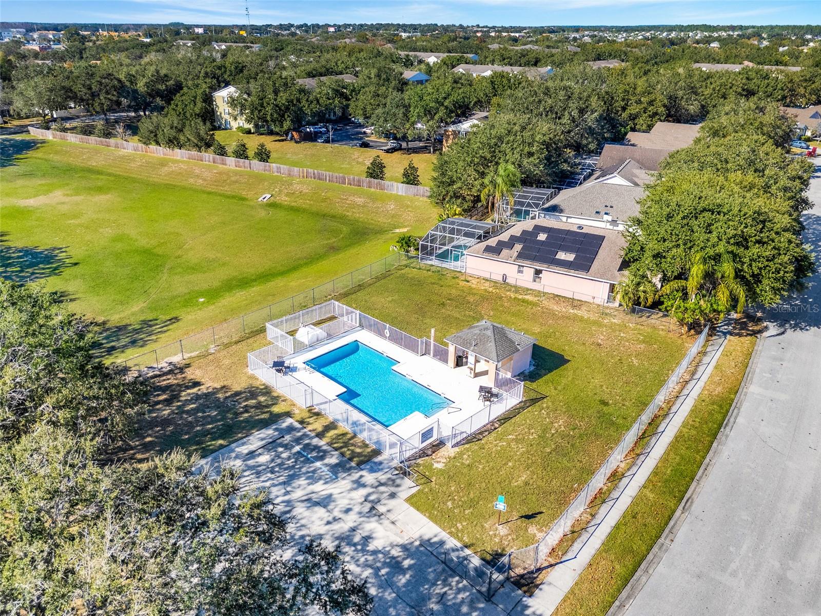 Image 43 of 44 For 1033 Woodflower Way