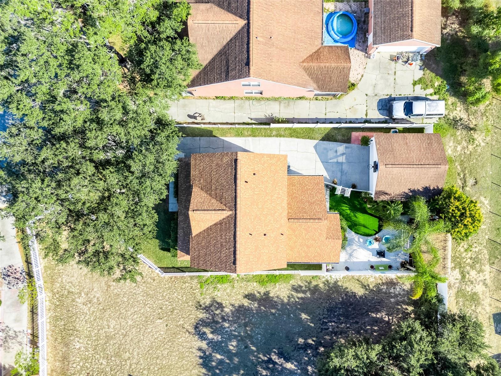 Image 6 of 44 For 1033 Woodflower Way